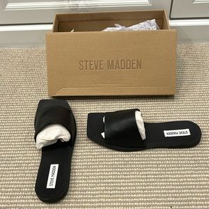 Steve Madden slip on